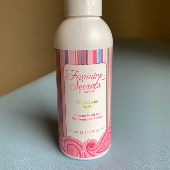 Terramar FEMININE SECRETS FRESH CARE / Regular Intimate Wash Gel - Picture 1 of 3